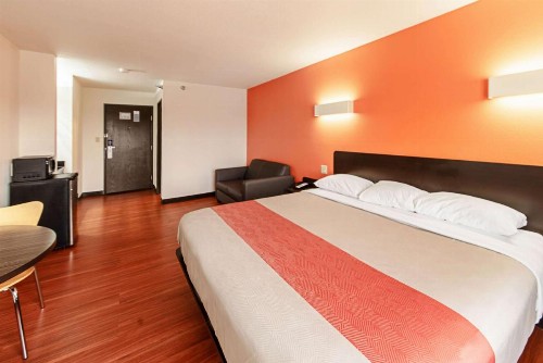 Motel 6-Lebanon IN - image 5