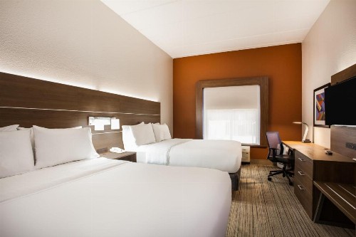 Holiday Inn Express Hotel & Suites Inverness an IHG Hotel - image 17