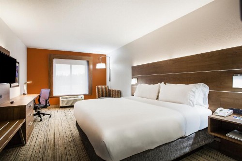 Holiday Inn Express Hotel & Suites Inverness an IHG Hotel - image 34