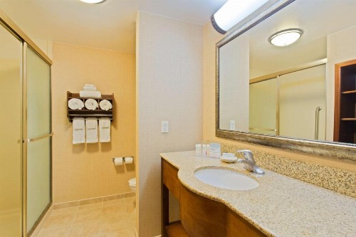 Hampton Inn Leesburg - image 14