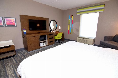 Hampton Inn Leesburg - image 28