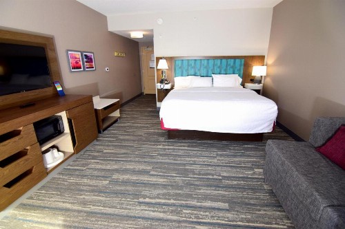 Hampton Inn Leesburg - image 36