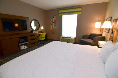 Hampton Inn Leesburg - image 41
