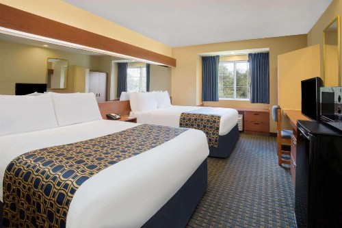 Microtel Inn & Suites Leesburg - image 15