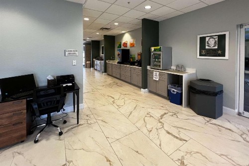 Quality Inn & Suites Lehigh Acres Fort Myers - image 33