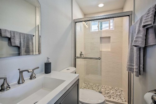 '3 Jewels' Cottage Mins to Dwntwn San Diego & Zoo - image 9