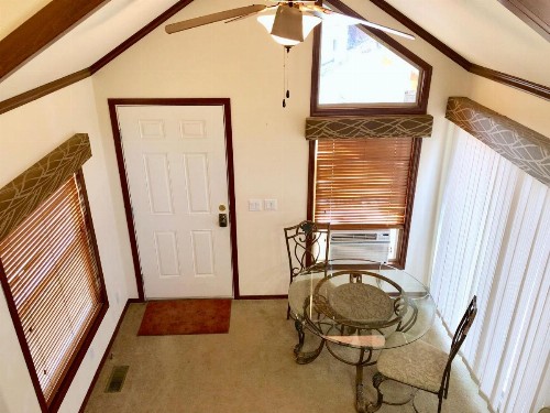 Lakeview Terrace Resort - image 11