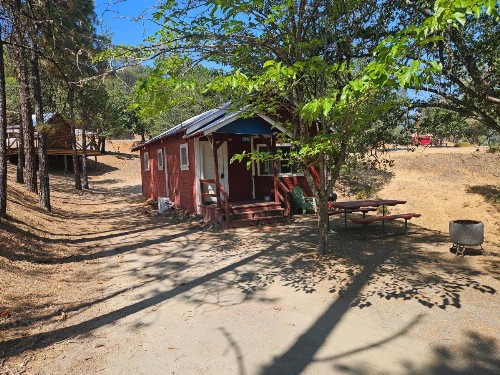 Lakeview Terrace Resort - image 17