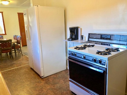 Lakeview Terrace Resort - image 20