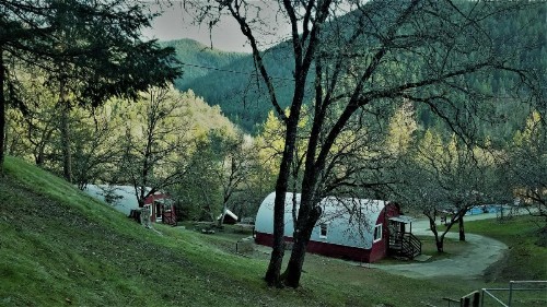 Lakeview Terrace Resort - image 28