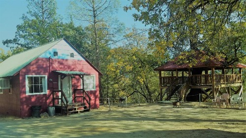 Lakeview Terrace Resort - image 37