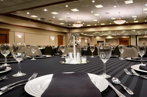 Embassy Suites Lexington - image 27