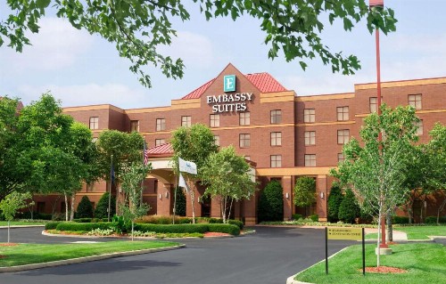 Embassy Suites Lexington - image 4