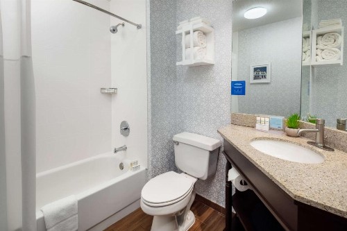 Hampton Inn Lexington South - image 22