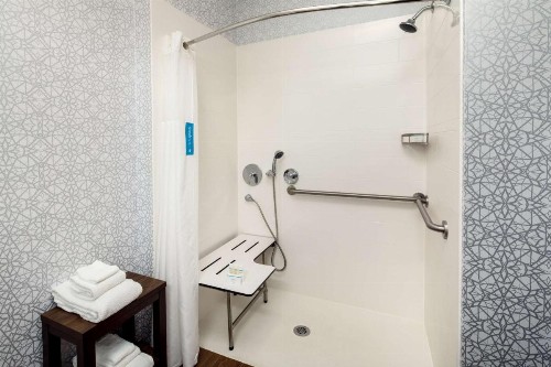 Hampton Inn Lexington South - image 27