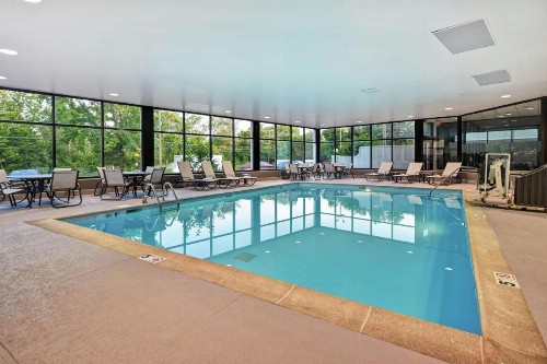 Hampton Inn Lexington I-75 - image 9