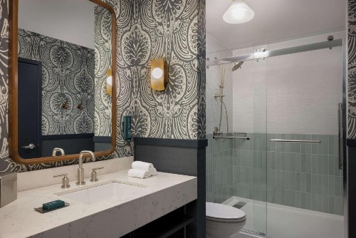 DoubleTree Suites by Hilton Lexington - image 47