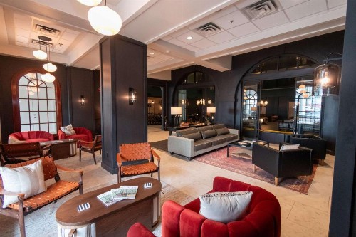 DoubleTree Suites by Hilton Lexington - image 6