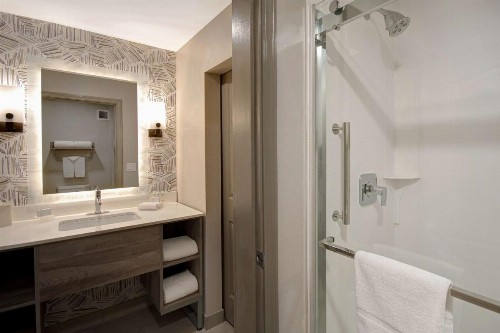 Homewood Suites by Hilton Lexington-Hamburg - image 27