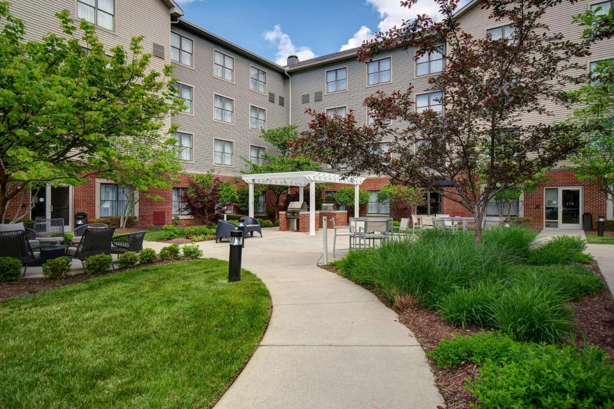 Homewood Suites by Hilton Lexington-Hamburg - image 5