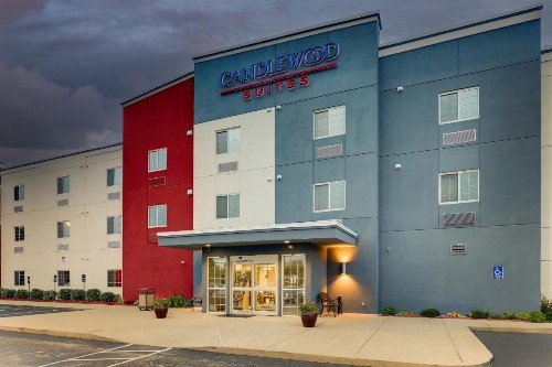 Candlewood Suites Lexington an IHG Hotel - image 10