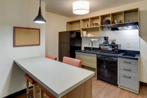 Candlewood Suites Lexington an IHG Hotel - image 13