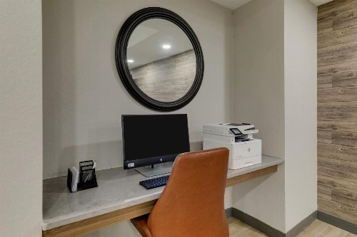 Candlewood Suites Lexington an IHG Hotel - image 23
