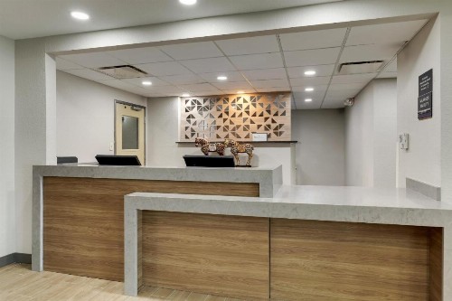 Candlewood Suites Lexington an IHG Hotel - image 39