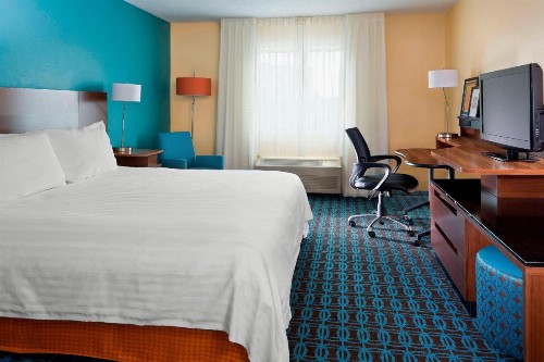 Fairfield Inn & Suites Lexington Keeneland Airport - image 11