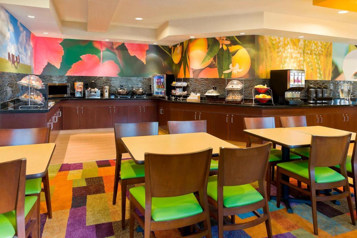 Fairfield Inn & Suites Lexington Keeneland Airport - image 6