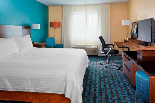 Fairfield Inn & Suites Lexington Keeneland Airport - image 7