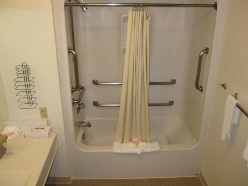 Bluegrass Extended Stay - image 11