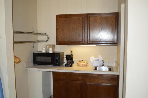 Bluegrass Extended Stay - image 25