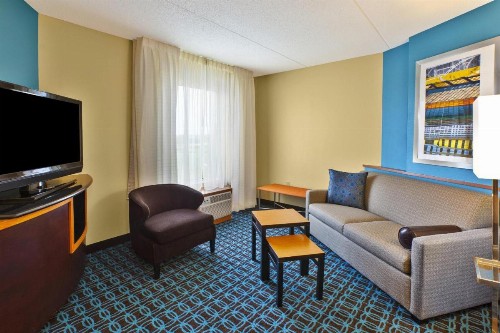 Fairfield Inn & Suites Lexington North - image 11