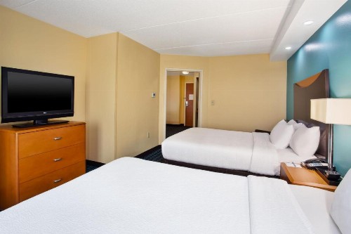 Fairfield Inn & Suites Lexington North - image 26