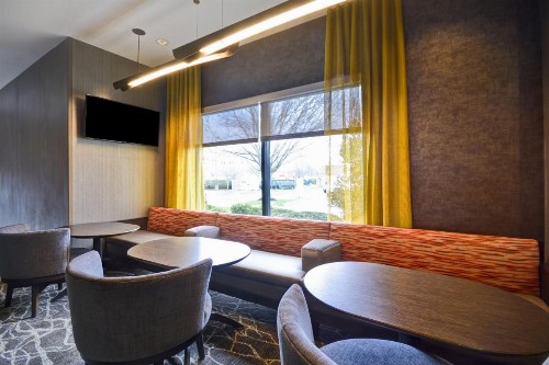 SpringHill Suites Lexington Near the University of Kentucky - image 25