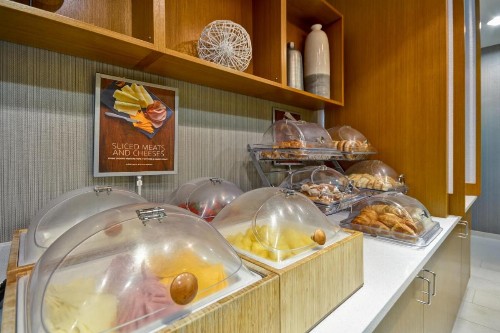 SpringHill Suites Lexington Near the University of Kentucky - image 28