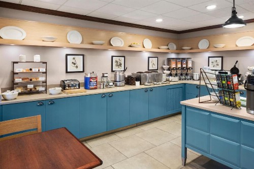 Country Inn & Suites by Radisson Lexington KY - image 21