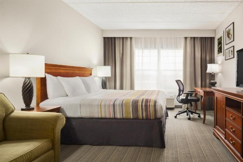 Country Inn & Suites by Radisson Lexington KY - image 6