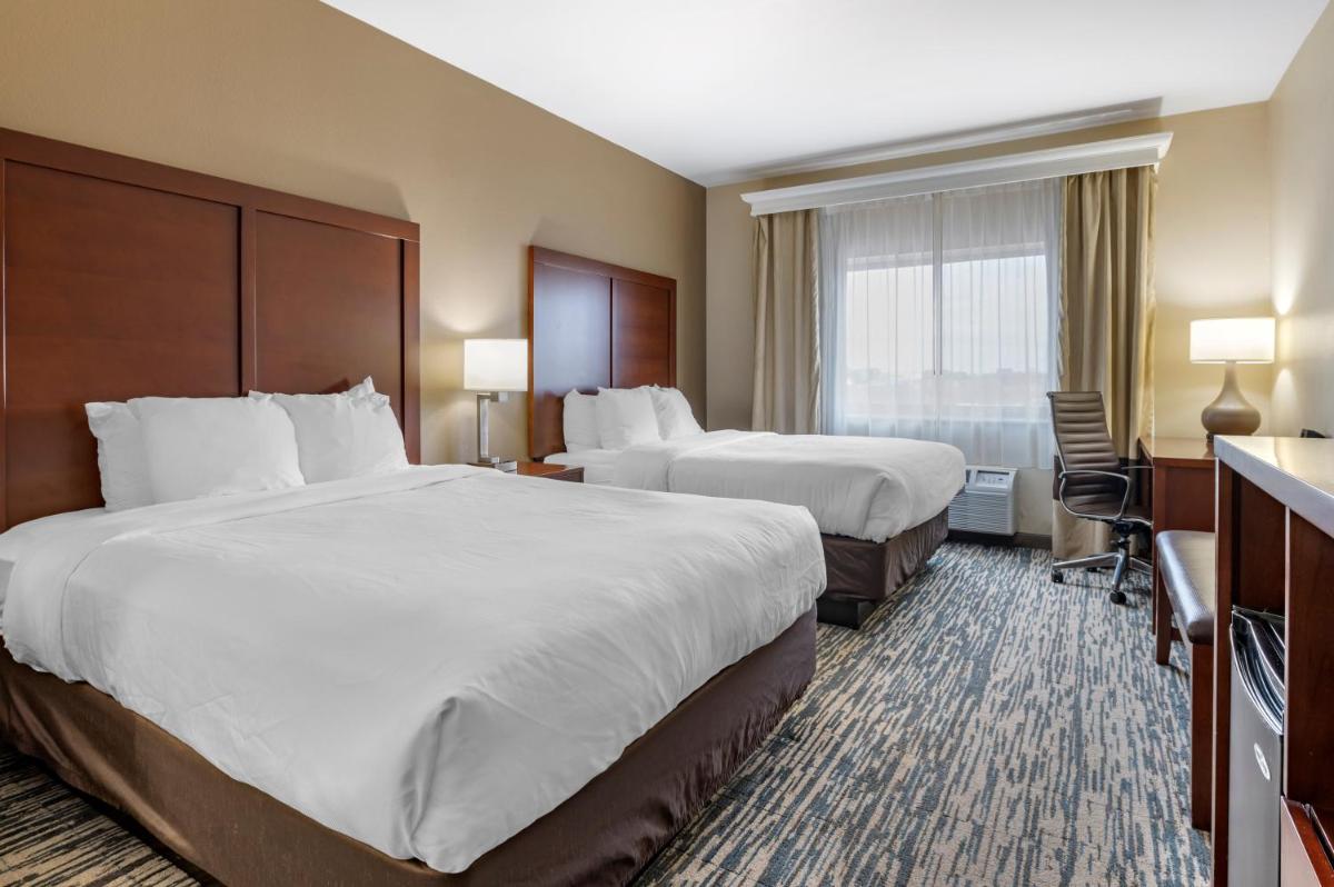 Comfort Suites Keeneland - image 7
