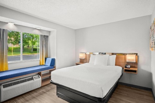Microtel Inn by Wyndham Lexington - image 36