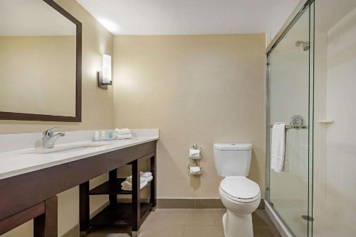 Clarion Hotel Lexington - image 26