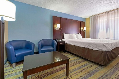Clarion Hotel Lexington - image 30