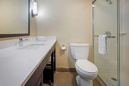 Clarion Hotel Lexington - image 40