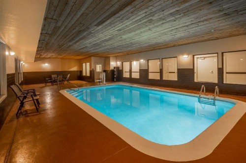 La Quinta Inn & Suites by Wyndham Lexington South / Hamburg - image 46