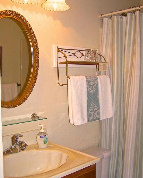 Lyndon House Bed & Breakfast - image 29