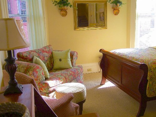 Lyndon House Bed & Breakfast - image 50
