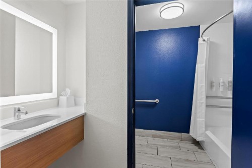 Quality Inn Lexington East Hamburg Area - image 39