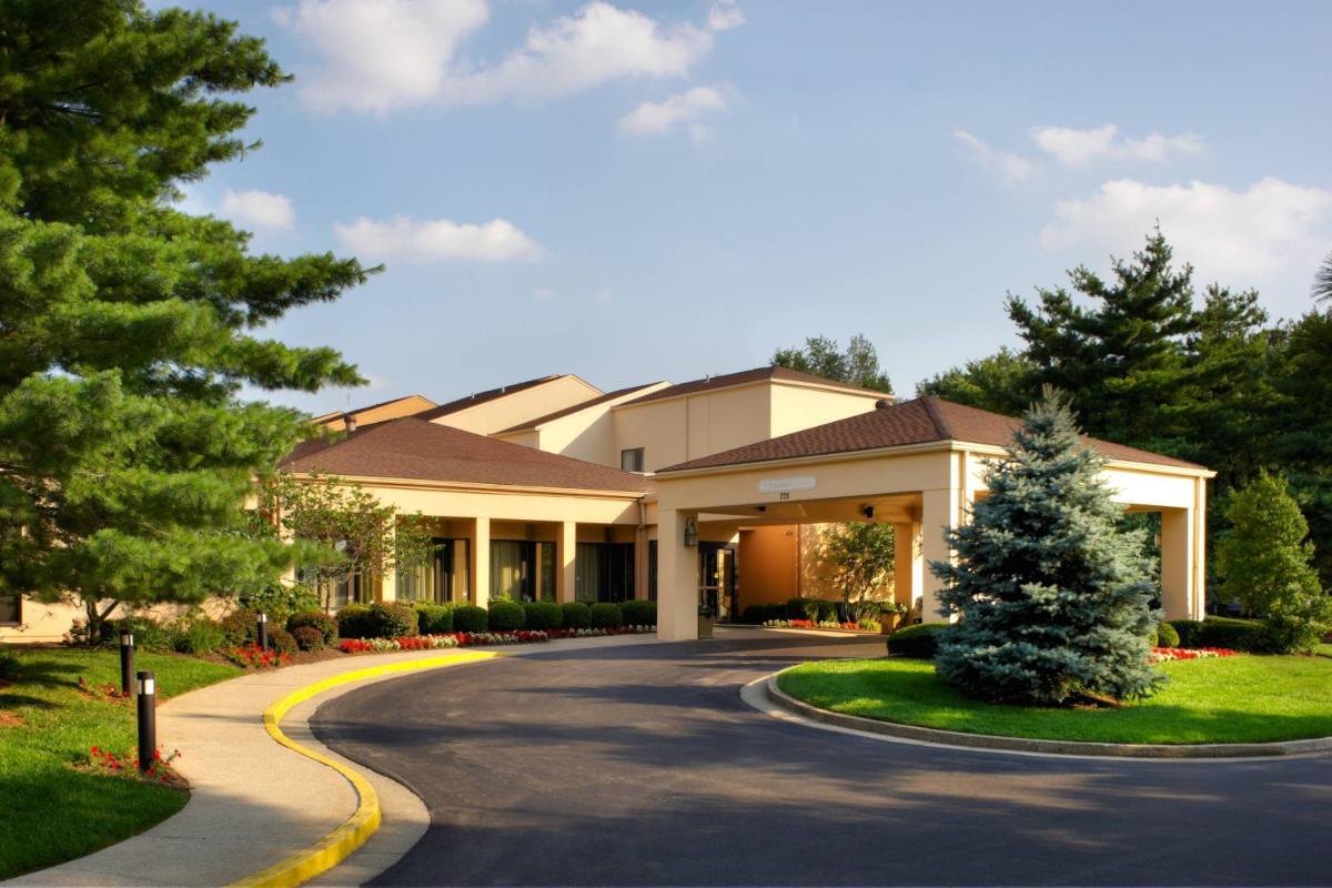 Courtyard by Marriott Lexington North - image 3