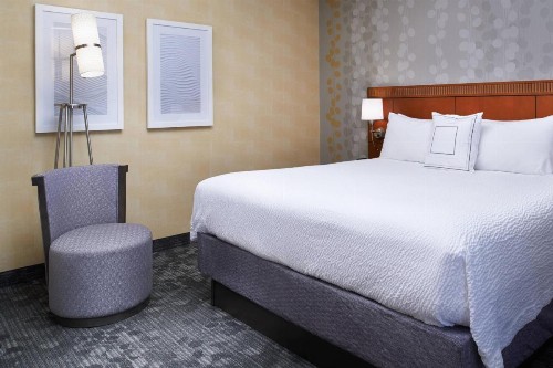 Courtyard by Marriott Lexington North - image 7